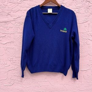 Vintage V-Neck Sweater 70s Irish Clover Travel Tourist Pullover Ireland Knit